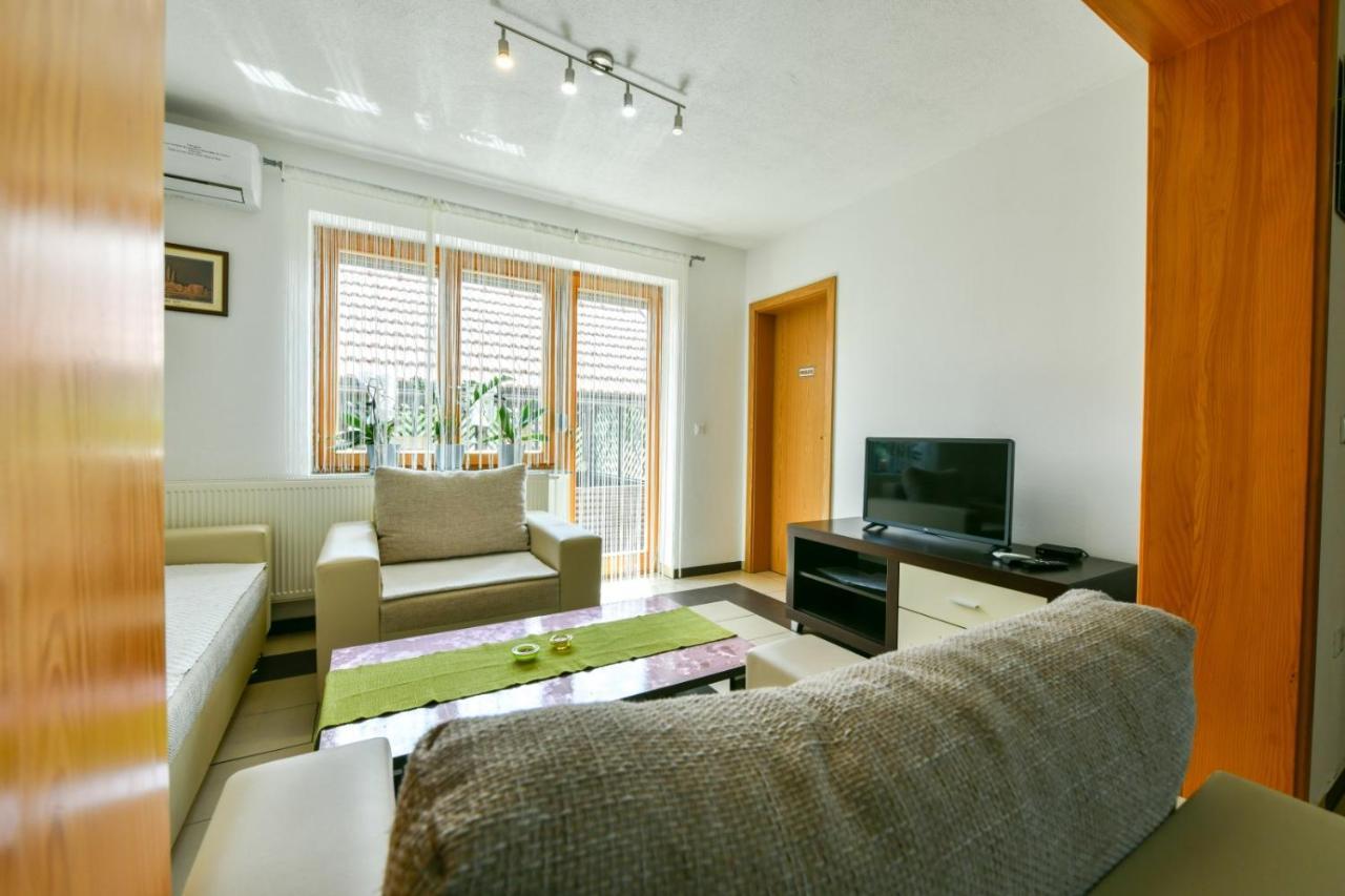 House Matijevic Simic Hotel Grabovac  Eksteriør billede